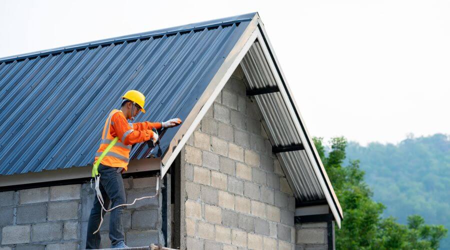 Professional Flat Roofing Installation in Mount Olive, IL